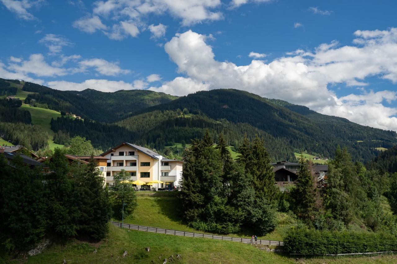 Wander- Und Familienhotel Erika วาไกรน์ ภายนอก รูปภาพ