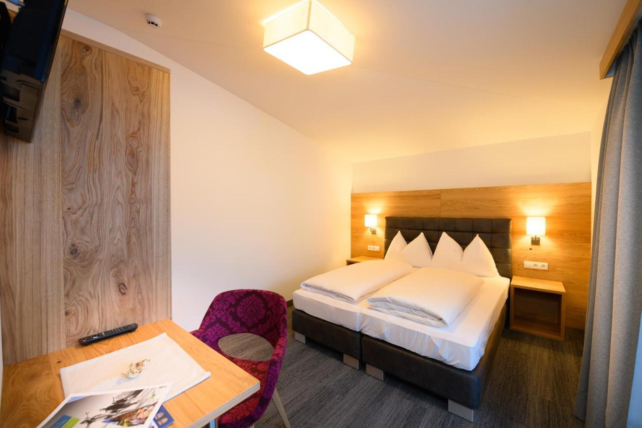 Wander- Und Familienhotel Erika วาไกรน์ ภายนอก รูปภาพ